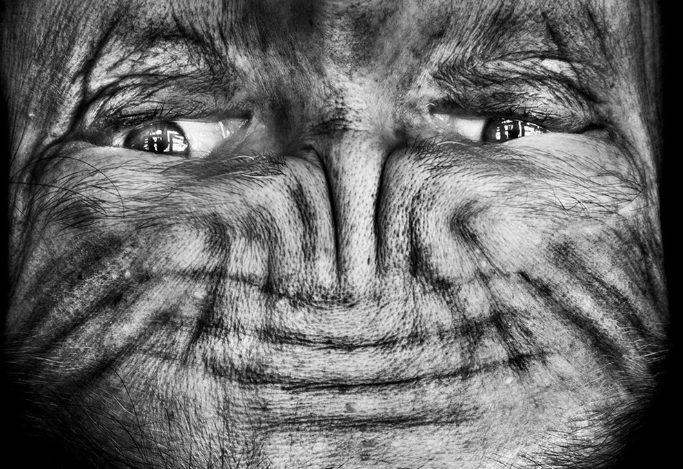 Чужие, пойманные с поличным