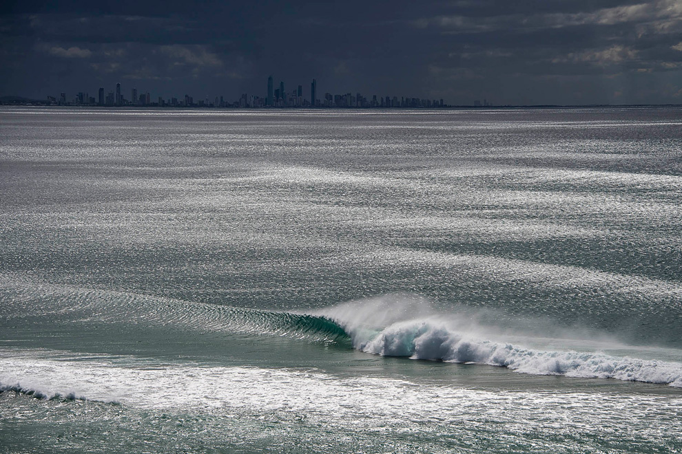 Kirra Line Up,  