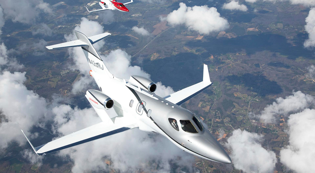   HondaJet  12       13 .         ,   -  .