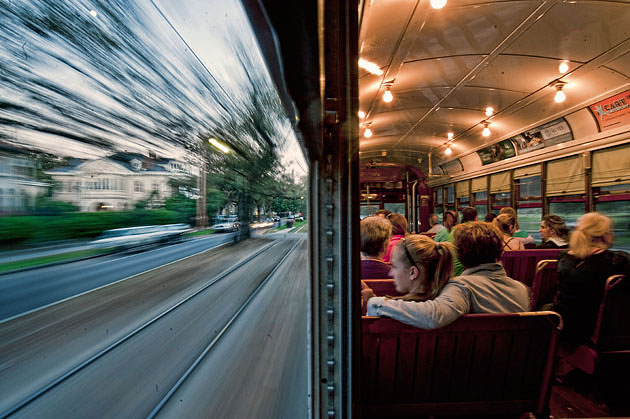 NEW ORLEANS STREETCAR/Don Chamblee