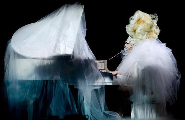  , Lady Gaga, Brit Awards 2010, Brit Awards, , 