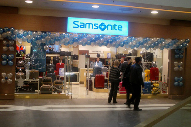   Samsonite   -