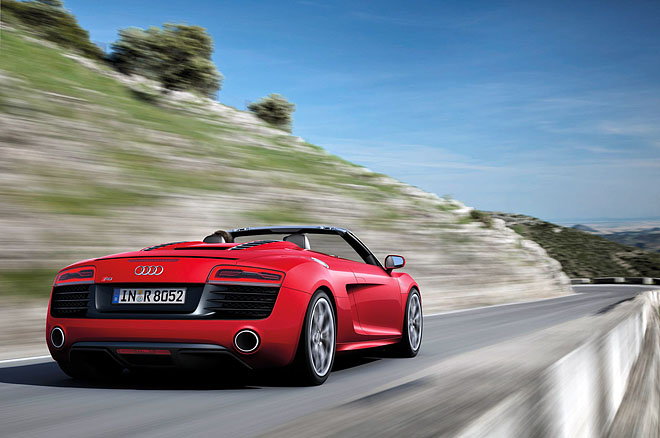 Audi R8 2013 0