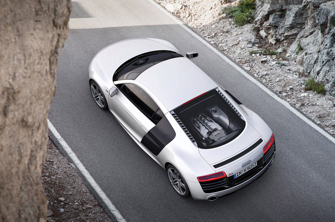 Audi R8 2013 0