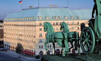 Hotel Adlon Kempinski: вновь обретенная достопримечательность Берлина