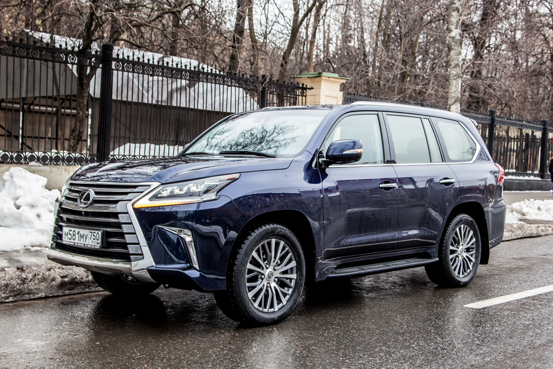 Lexus lx фото