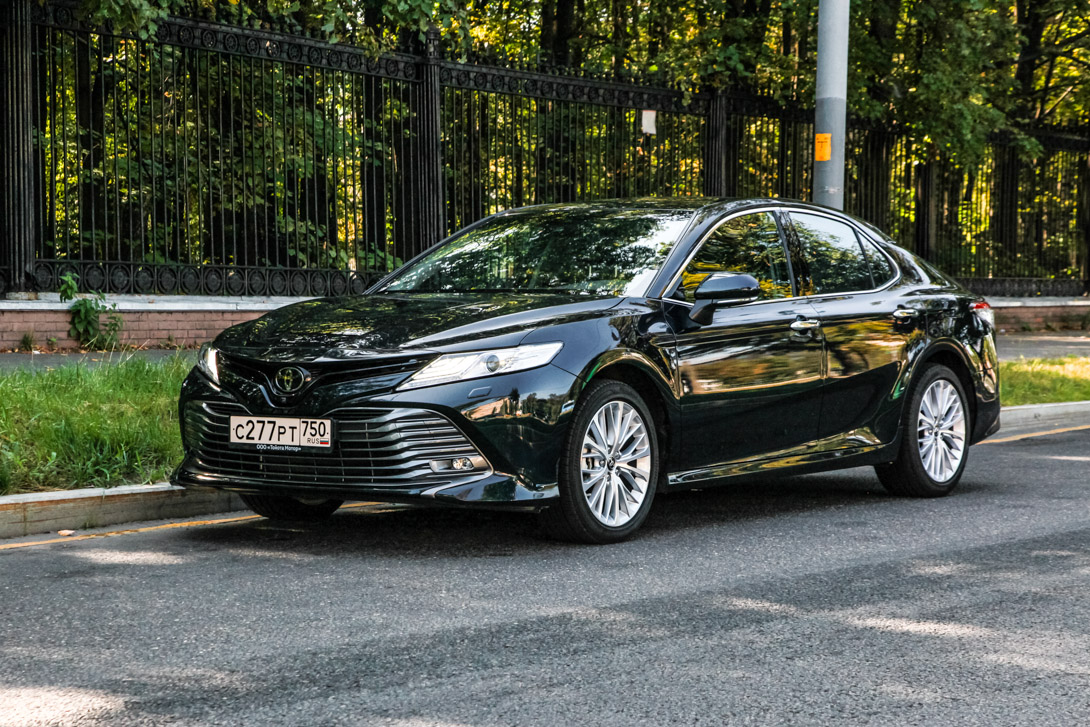 Тест-драйв Trendymen: Toyota Camry 2018