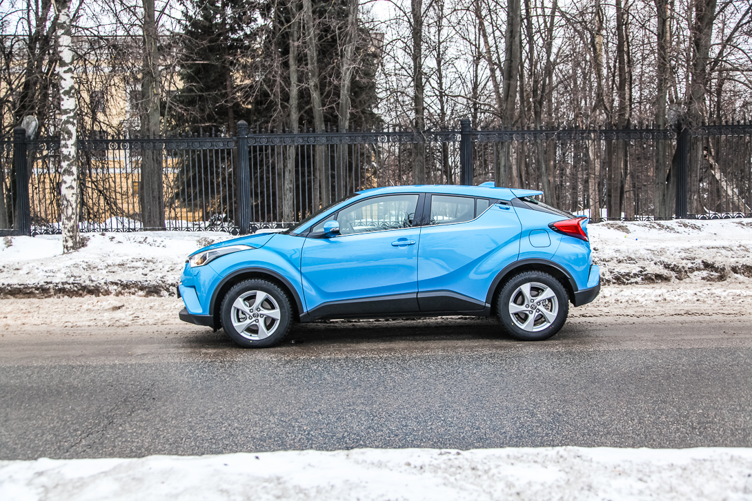 Тест-драйв: Toyota C-HR