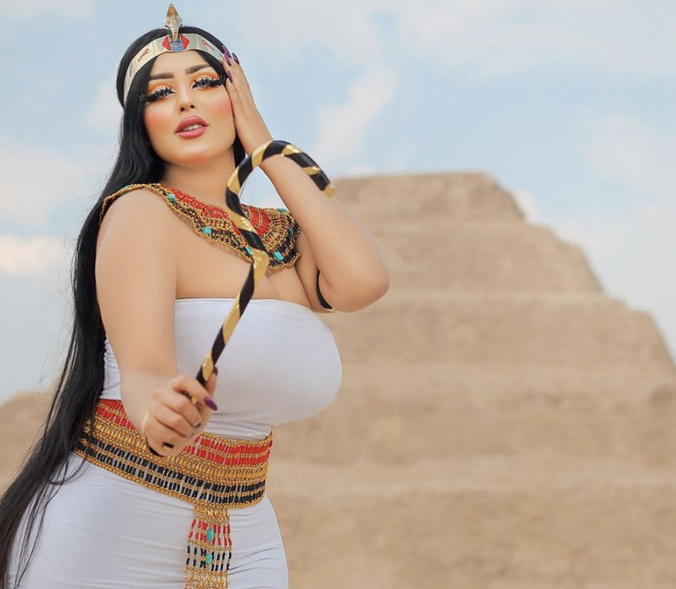Egyptian Naked Hot Women