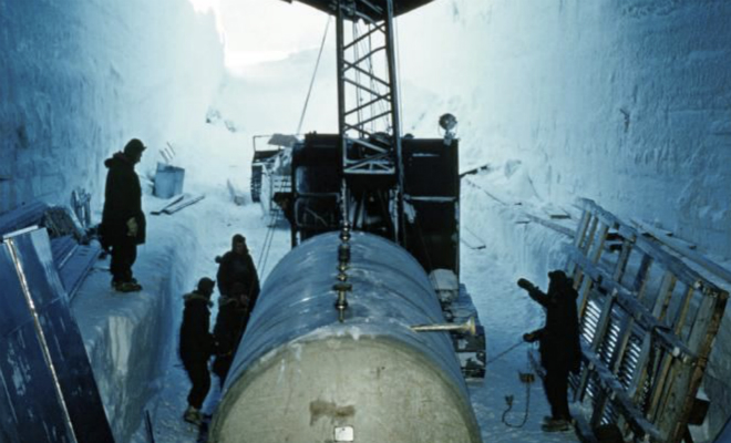 Ледяной червь СССР: секретная база, которую начали строить прямо в дрейфующем айсберге