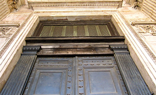 Римские Двери Фото