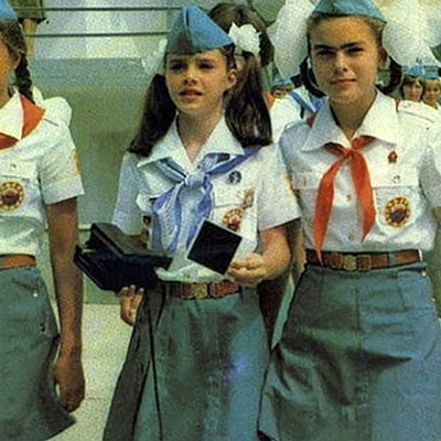 Француженка опубликовала неоднозначные снимки Артека 80-х, где хотел побывать каждый советский подросток