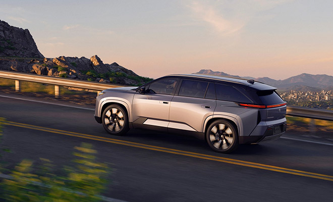 ����: �����-������ Toyota