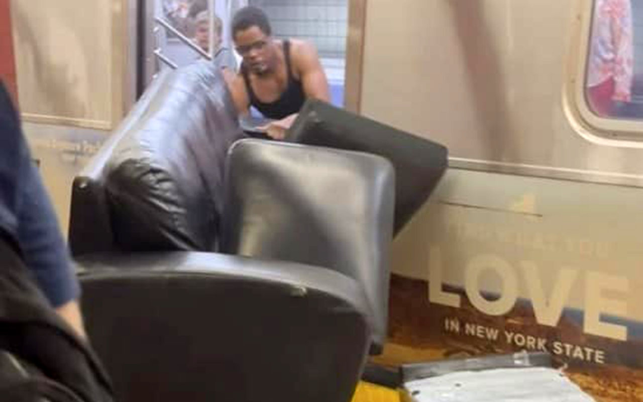 Фото: 9gag/@808m