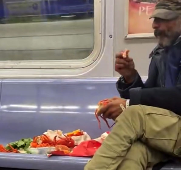 Фото: 9gag/@808m