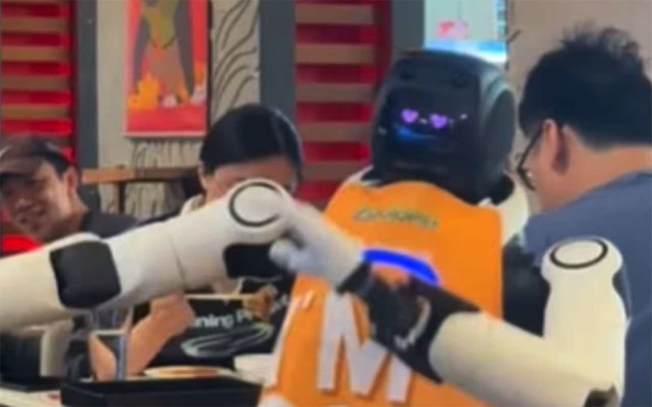 Фото: YouTube/@Strait_Times