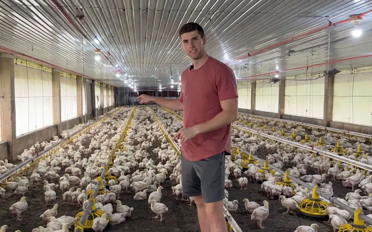 Фото: кадр из видео @AndrewFletch