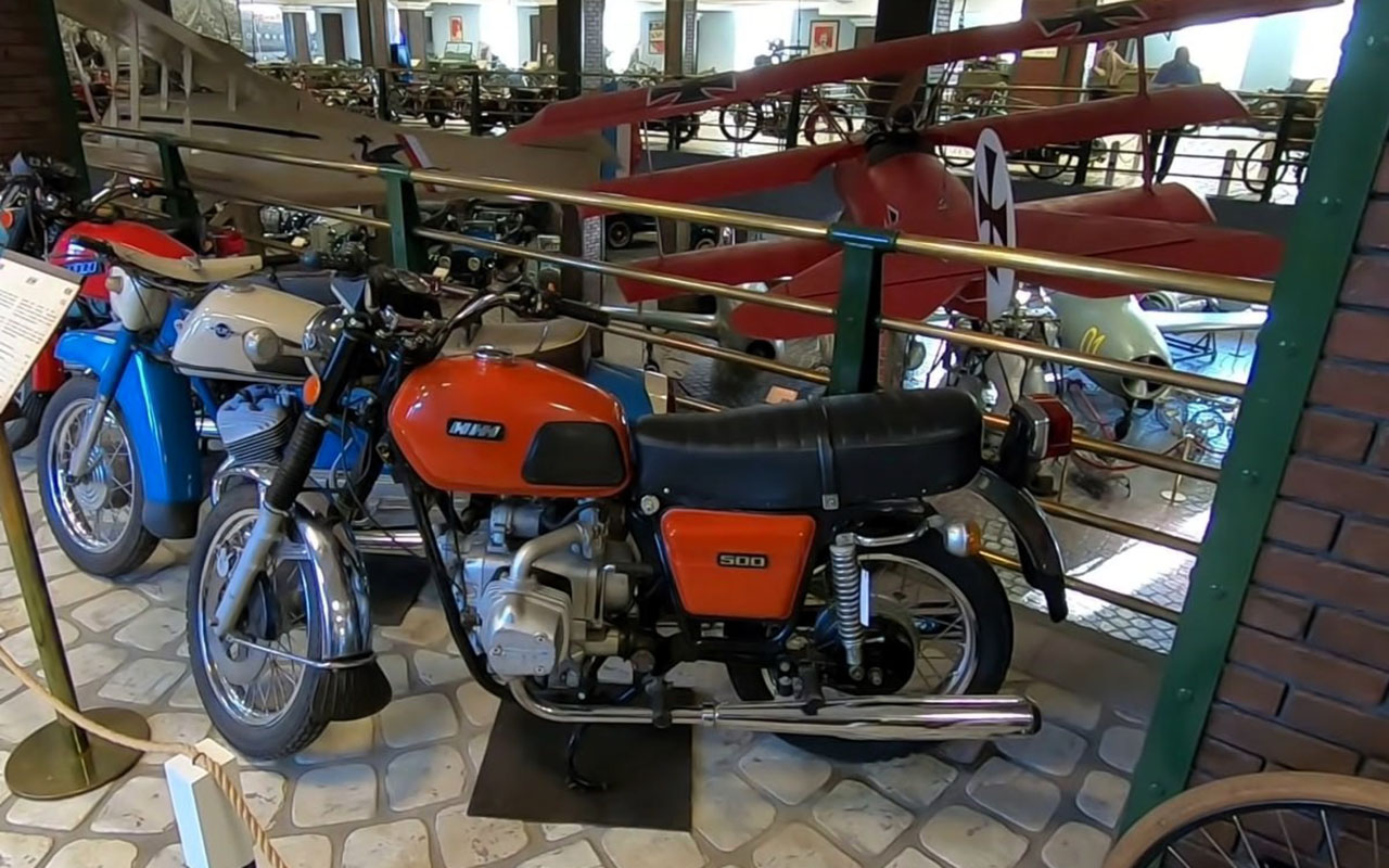 Фото: кадр из видео @auto-ru