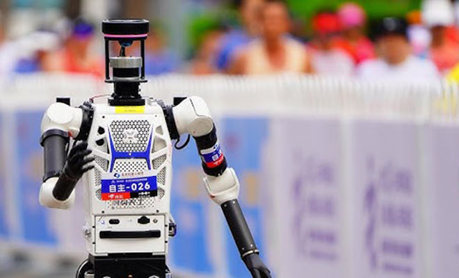 Фото: кадр из видео @guardiannews