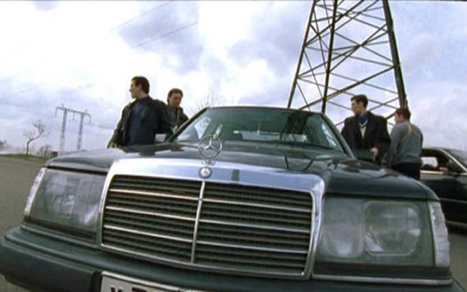 Кадр из фильма "Бригада"