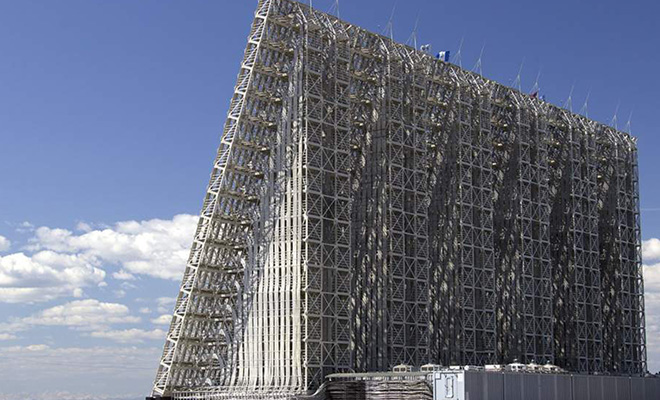 Фото: Ivan Z. File:Pechora radar in the snow.jpg, cropped, CC BY-SA 3.0, Wikipedia