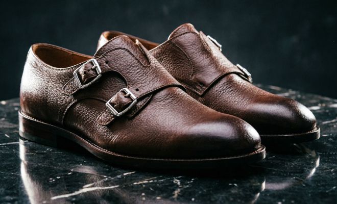 Monk strap. Иллюстрация, созданная ИИ