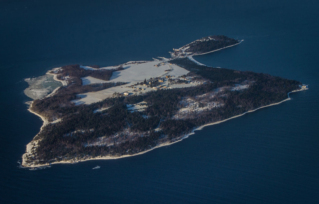 Bastoy Prison располагается в 75 километрах от побережья Осло на одном из небольших островов.