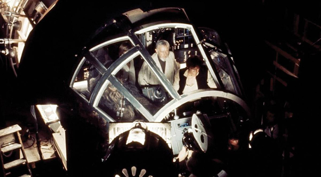      Millennium Falcon          1976 .