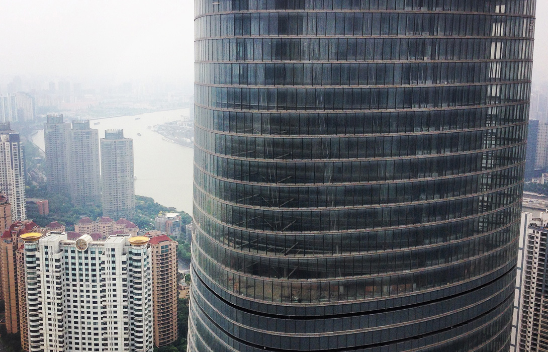 10 метров 50. Jinmao Tower фасад. Shanghai Tower фасад. Двойной фасад Шанхайской башни. 10 Метров в высоту.