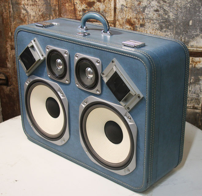 Бумбокс от Эзра и Алекса Чимино-Хет 0