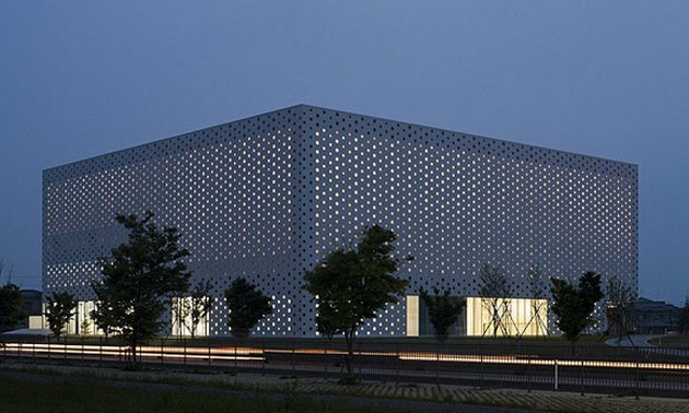 Coelacanth K&H Architects: Kanazawa Umimirai Library