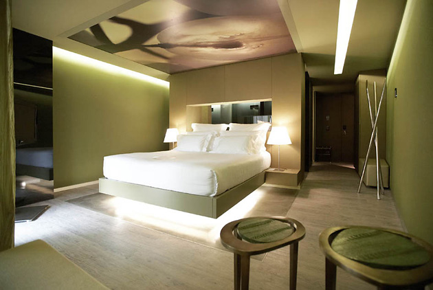 Vine Hotel, �����, ����������