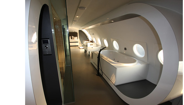 Vliegtuigsuite, ����������, �����