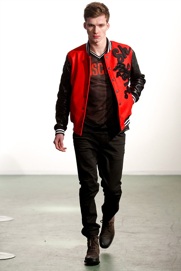 Moschino FW 2011/2012