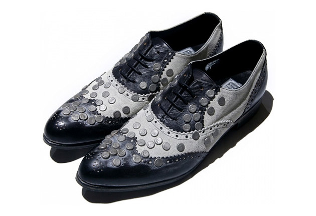 Left collection. Японские бренды обуви. Обувь додиков. Японский бренд туфли. Gabani обувь.